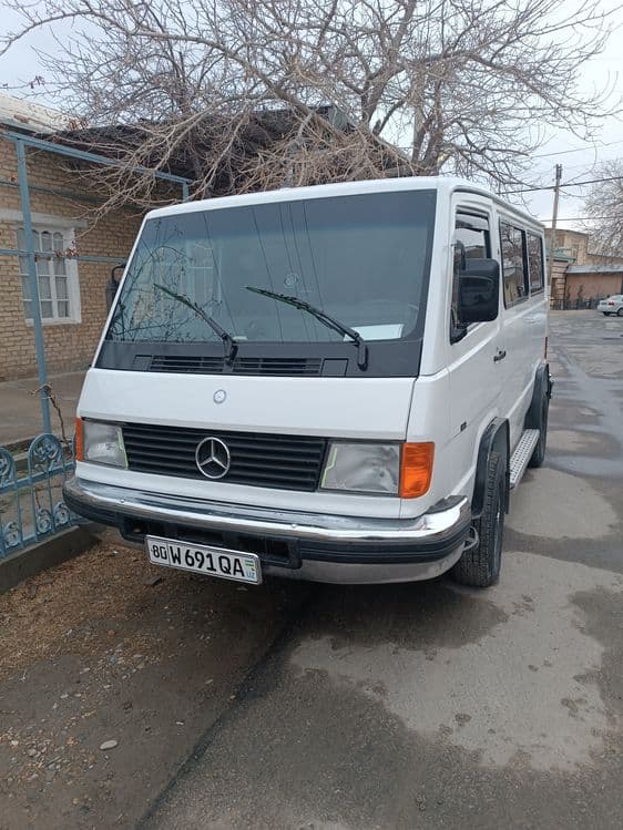 vito mercedes-benz.МВ100. — 1