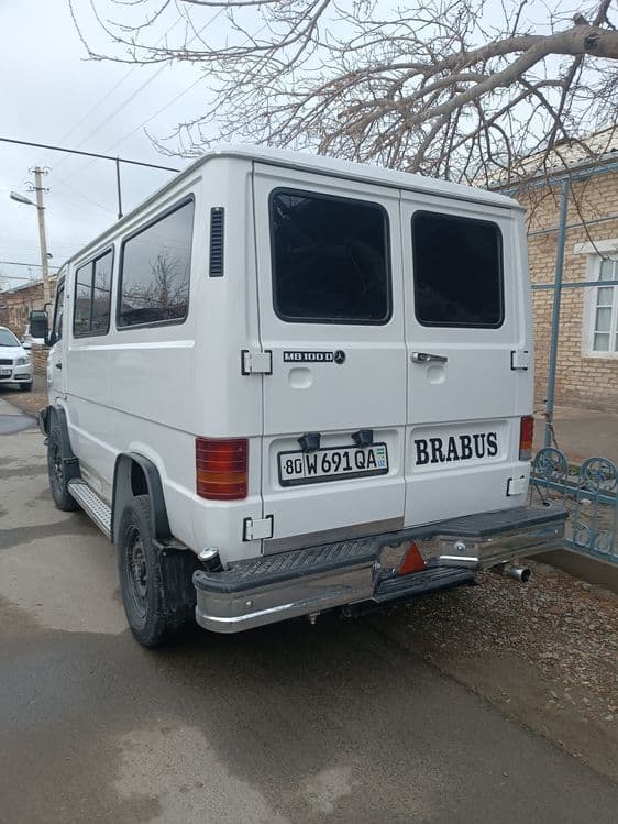 vito mercedes-benz.МВ100. — 2