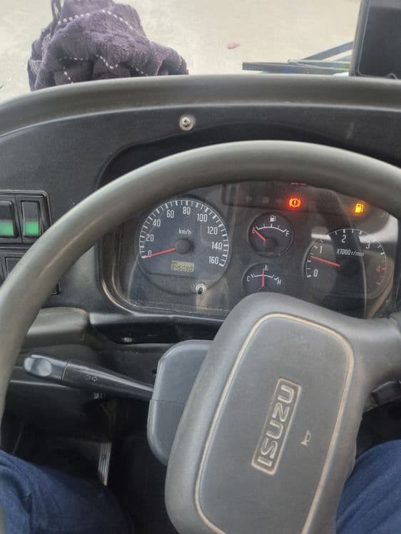 Isuzu NP26 avtobus — 3