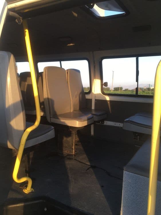 Mikroavtobus 15 oʻrindiqli, ideal holatda. — 6