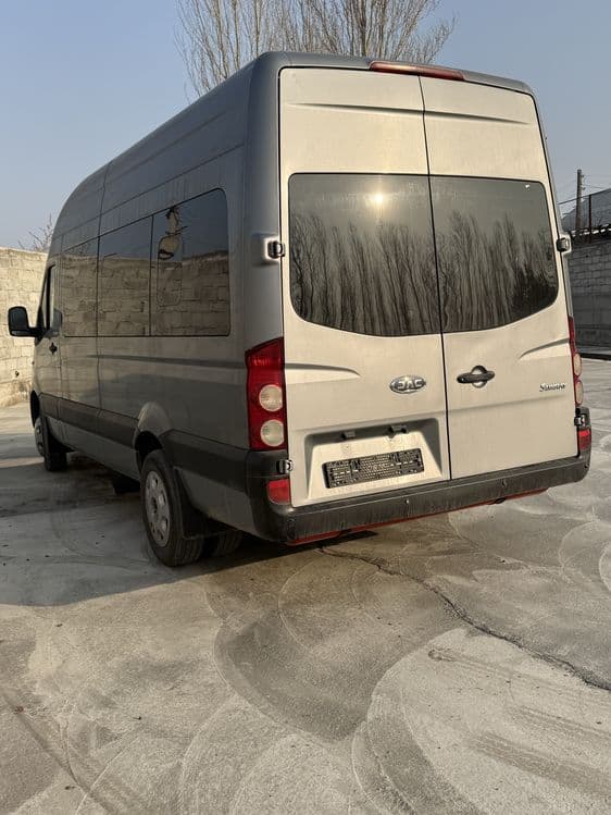 Jak miro avtobus 21 talik — 2