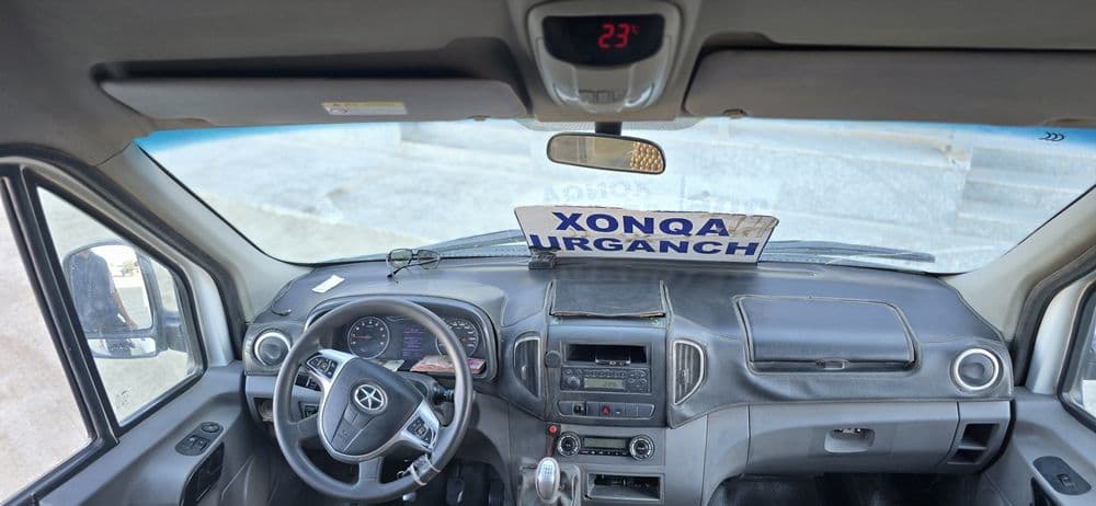Микроавтобус JAC SUNRAY — 6