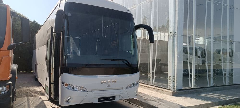 Междугородний автобус MAN RR3 12м — 2