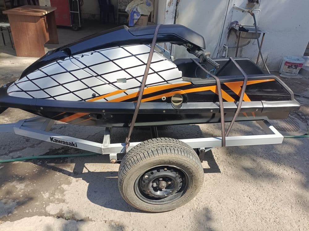 Продам гидроцикл Kawasaki — 2