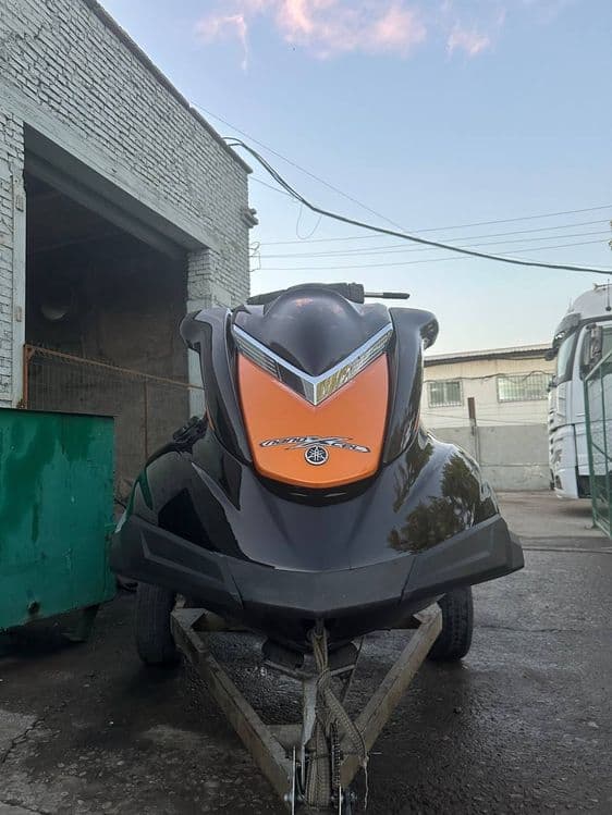 Yamaha 1.8 2013 год в идеальном состоянии — 3