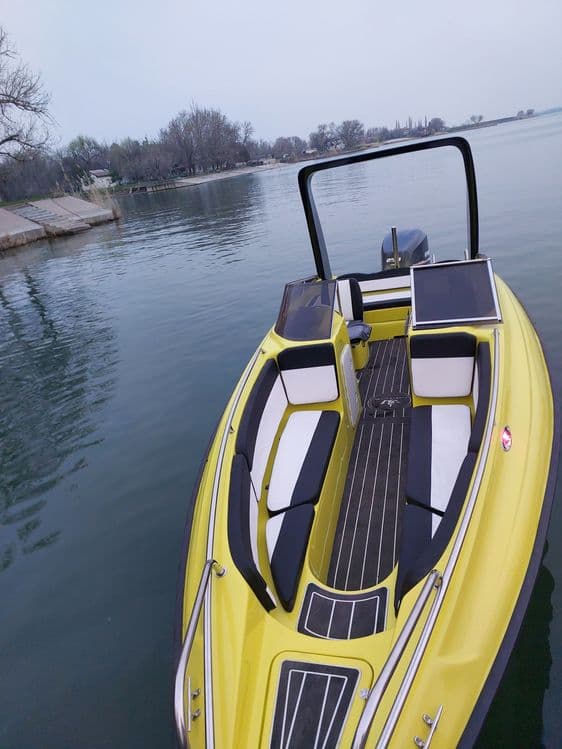 В НАЛИЧИИ новый КАТЕР КАСАТКА 700 СПОРТ с мотором Yamaha 250 — 3