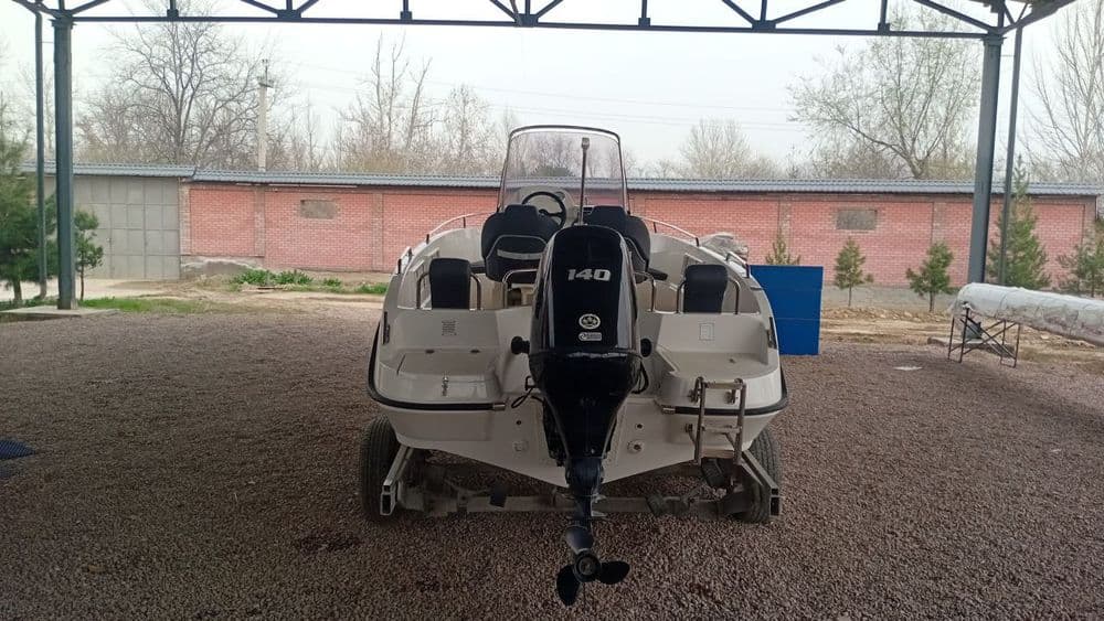 Продается новый катер Emile 570 спорт с новым дви. сузуки 140-4такт — 1