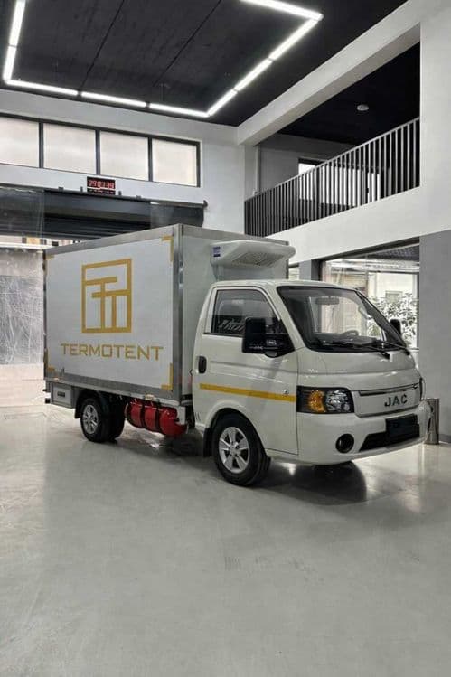 Izotermik furgon JAC X 200 Refrijerator — 1