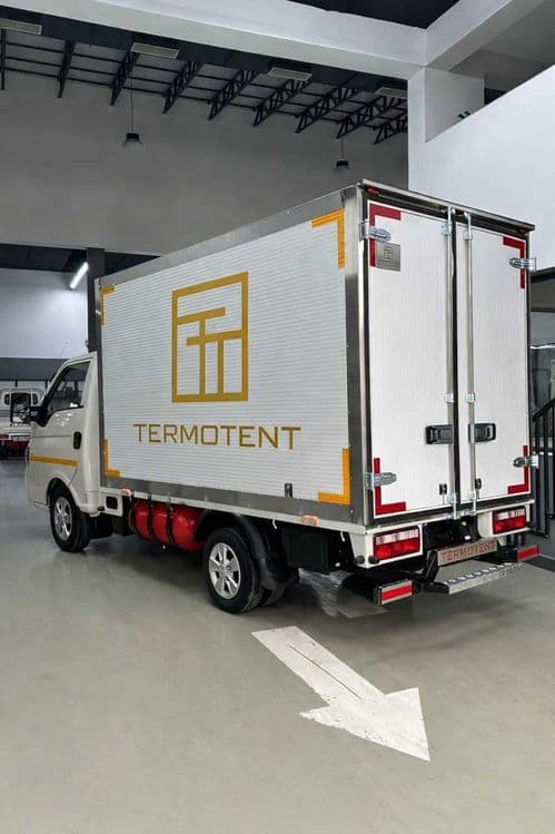 Izotermik furgon JAC X 200    Refrijerator — 2