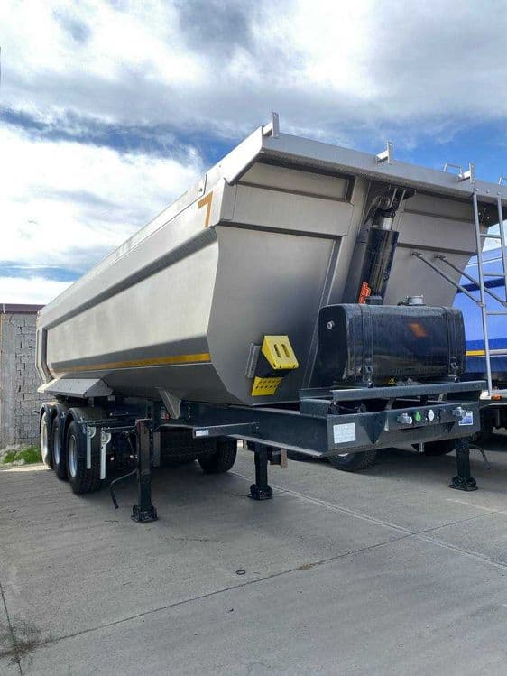 Самосвальный Полуприцеп самосвальный UzAutoTrailer — 1