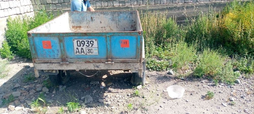 Прицеп енгил мошинга. Состоянияси Зур. — 2