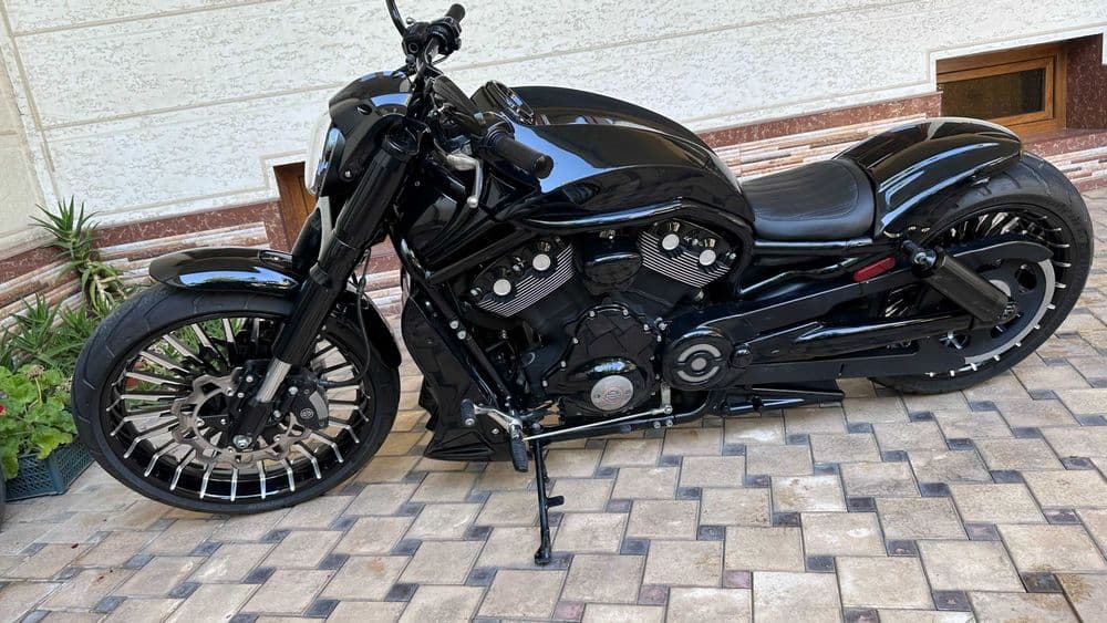 Продаётся Harley Davidson Night Road Custom в отличном состоянии — 3