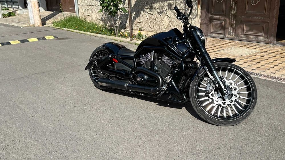 Продаётся Harley Davidson Night Road Custom в отличном состоянии — 7