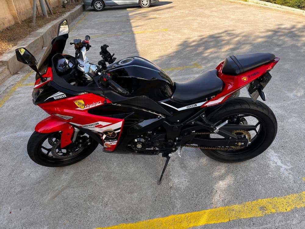 Мотоцикл Kawasaki Ninja Premium klassa — 2