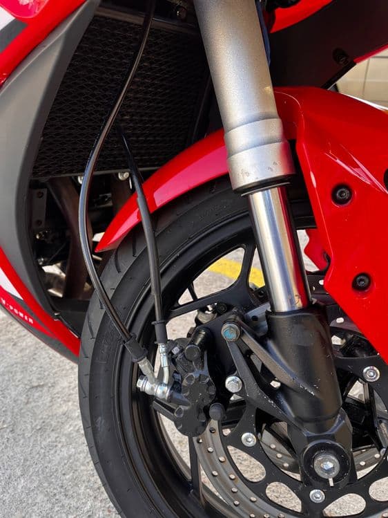 Мотоцикл Kawasaki Ninja Premium klassa — 7
