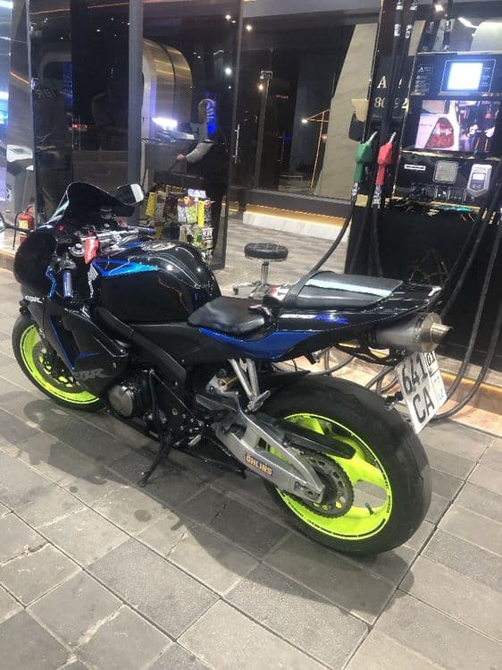 Срочно продам Мотоцикл Honda CBR600RR — 2
