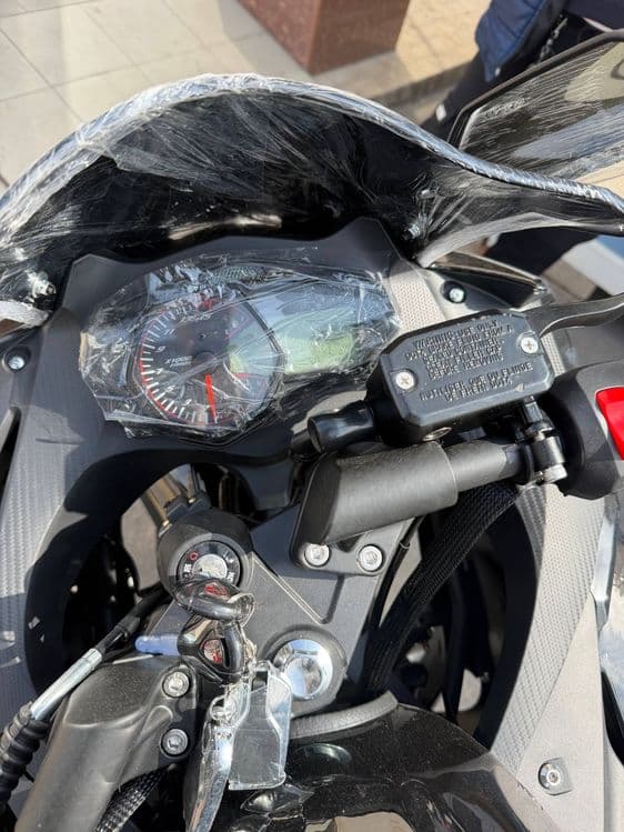 Продается Yamaha R1. Имеется рассрочка — 3