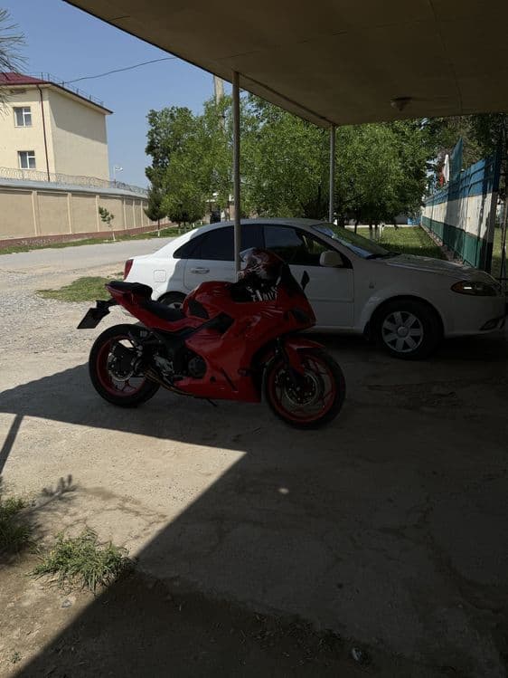 Sport bayk ducati srocna sotiladi — 2