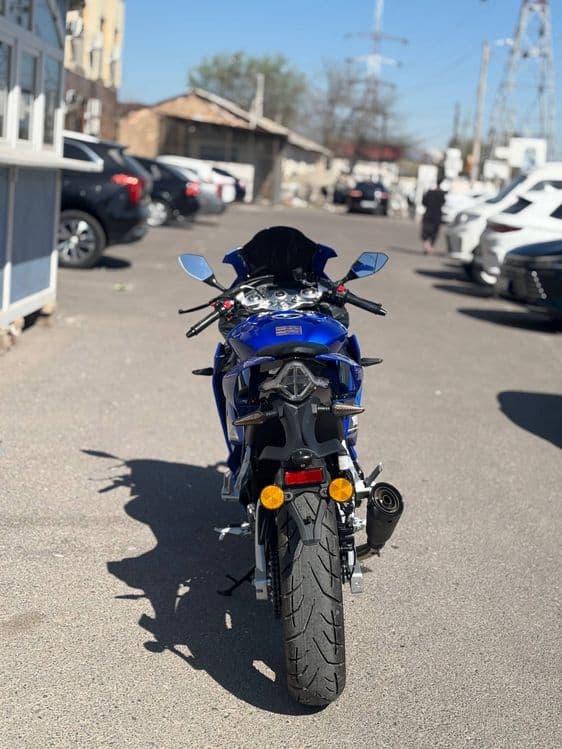 Продается Yamaha R1M. Имеется рассрочка — 3