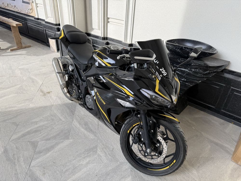 Yamaha R3 250cc — 1