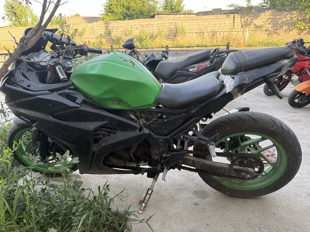 Yamaha r3  sportbike — 3