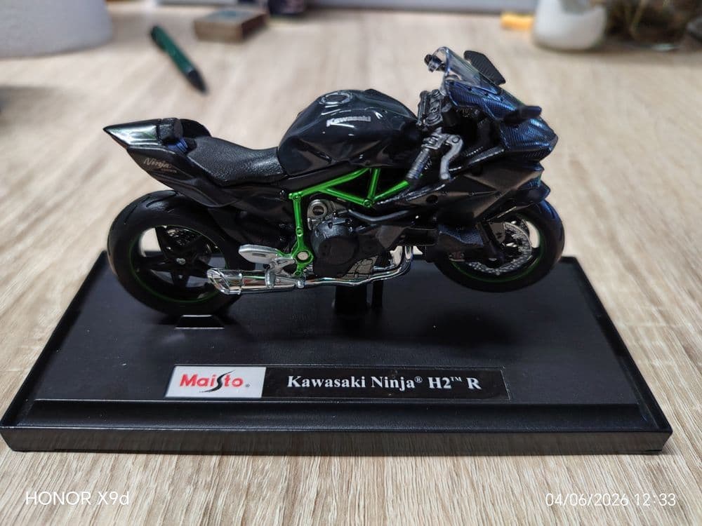 Maisto Kawasaki Ninja H2 R — 2