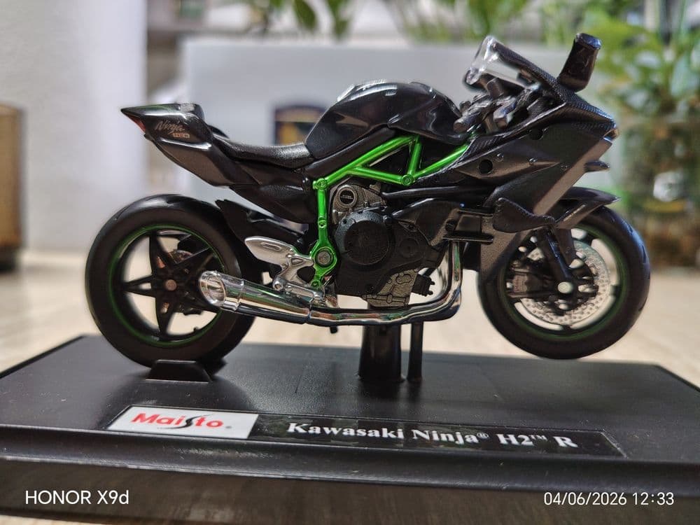 Maisto Kawasaki Ninja H2 R — 5