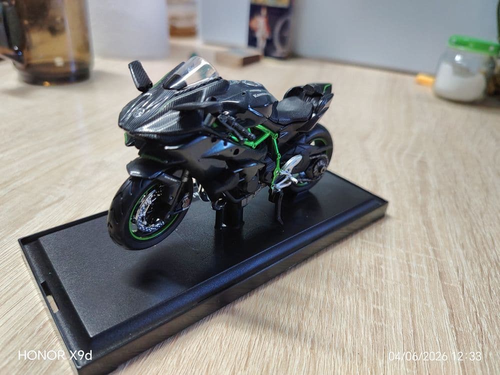 Maisto Kawasaki Ninja H2 R — 6