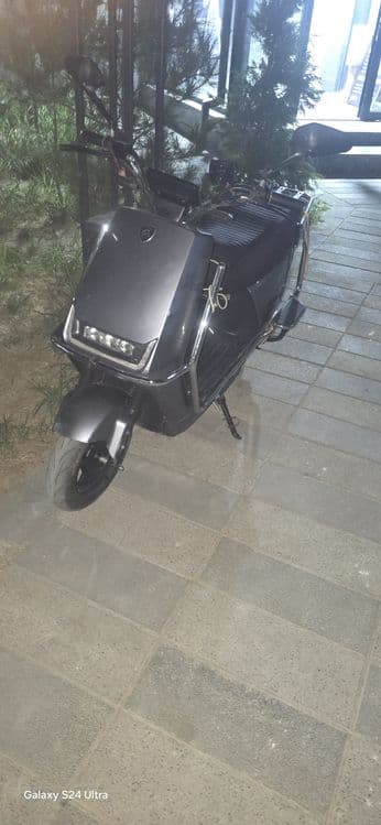 Kavalo elektro skuter sotiladi — 2