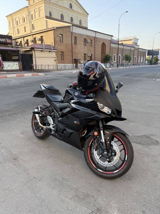 YAMAHA YZF R3 srochna sotiladi — 1