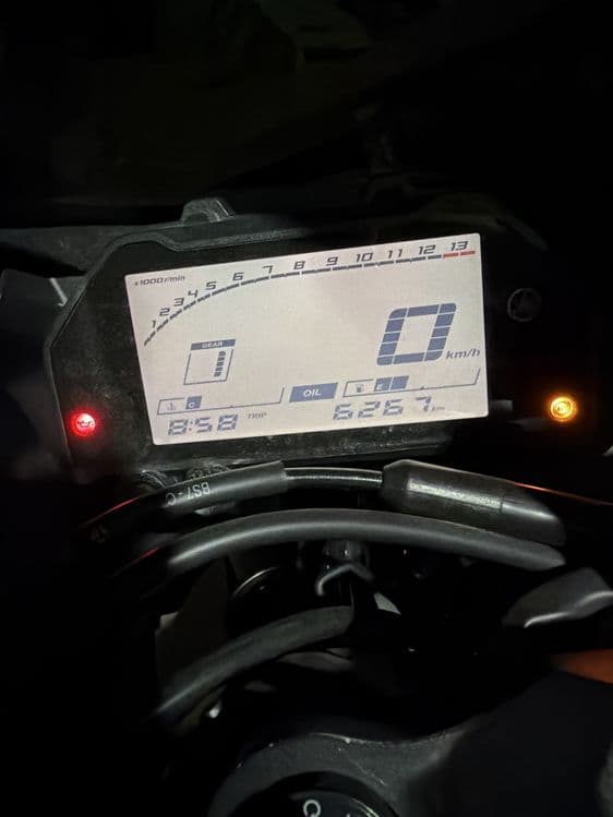YAMAHA YZF R3 srochna sotiladi — 4