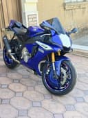 Yamaha r1 sotiladi