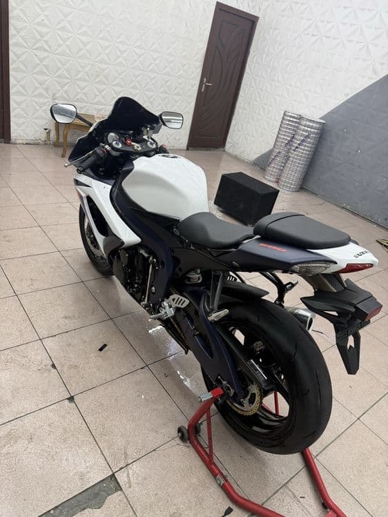 Только за нал SUZUKI GSXR600 — 3