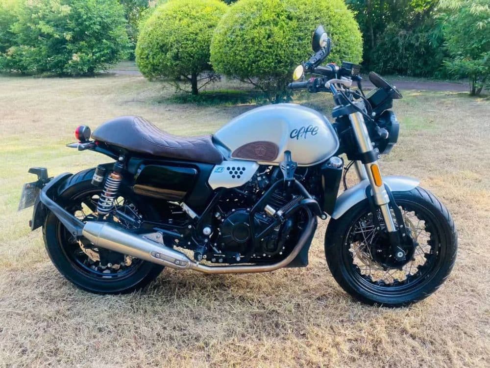 CYCLONE RE3 CAFE RACER 400cc в идеальном состоянии — 1