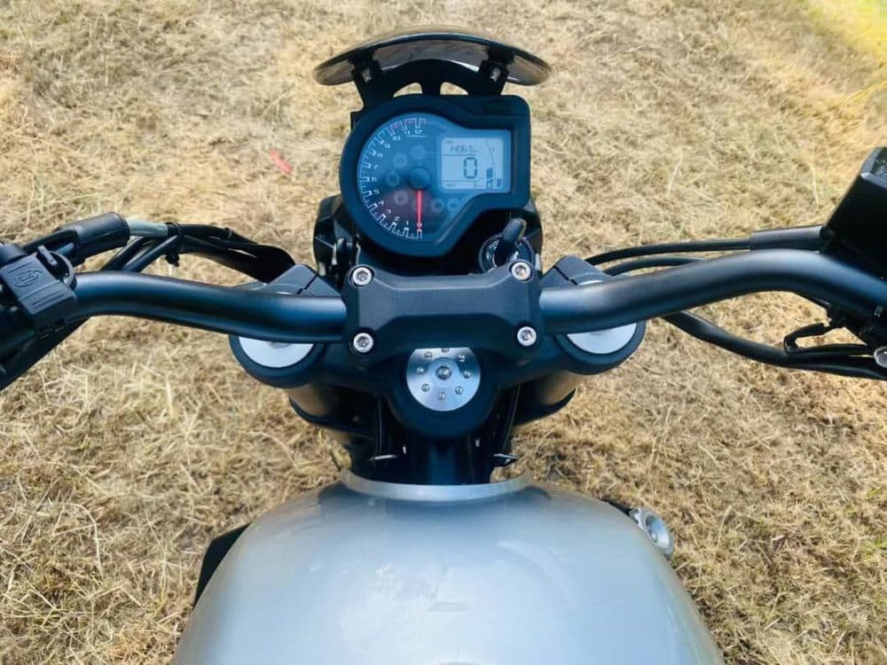 CYCLONE RE3 CAFE RACER 400cc в идеальном состоянии — 4