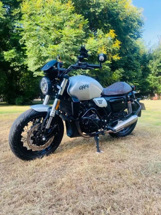 CYCLONE RE3 CAFE RACER 400cc в идеальном состоянии — 5