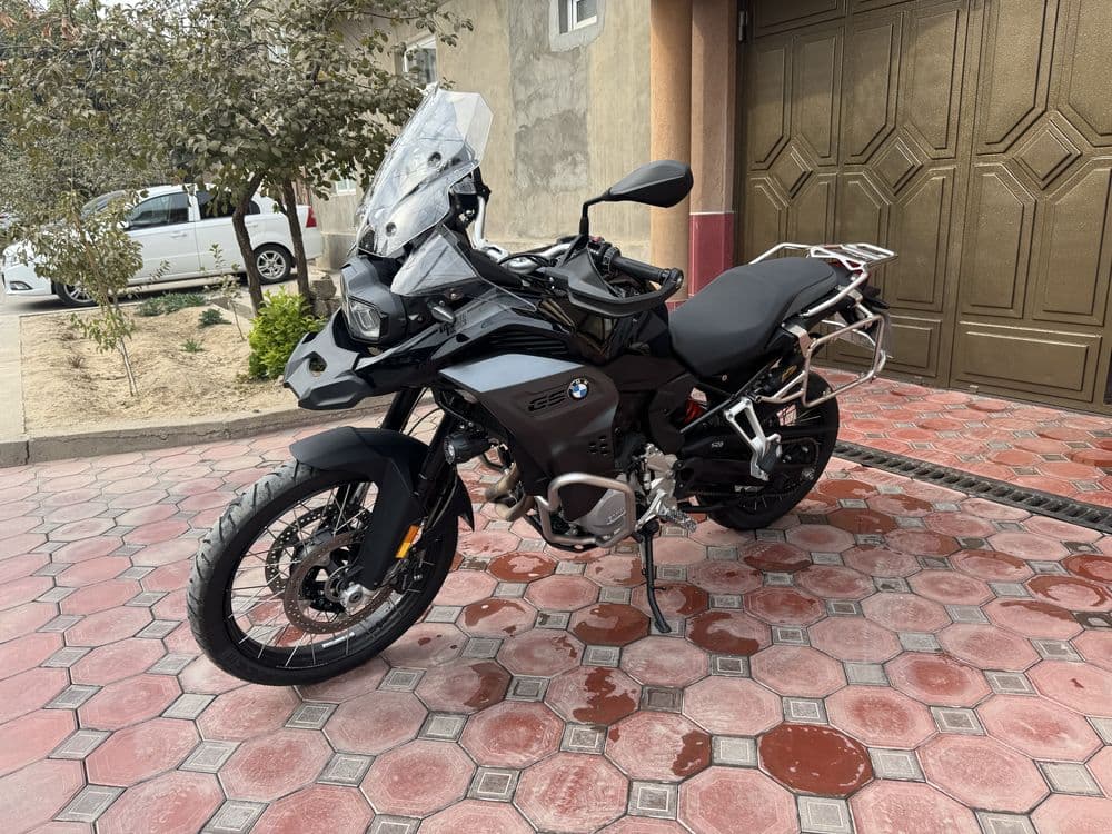 BMW F850 GS Advature — 2