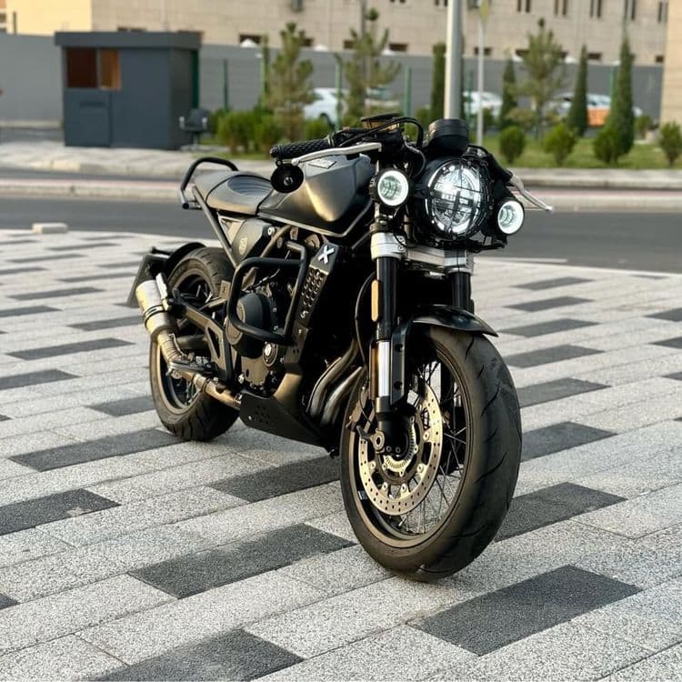 Cafe Racer Brixton Crossfire 500 — 2