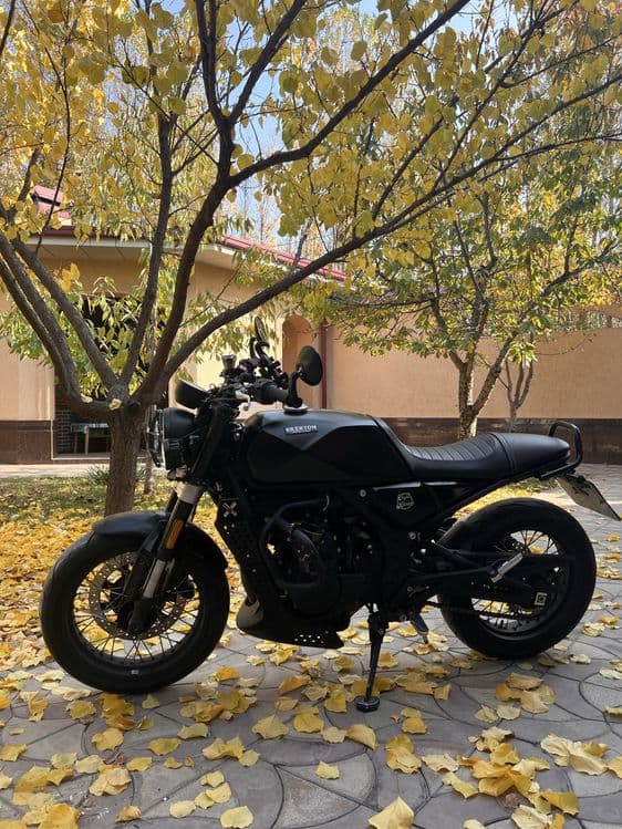 Cafe Racer Brixton Crossfire 500 — 5