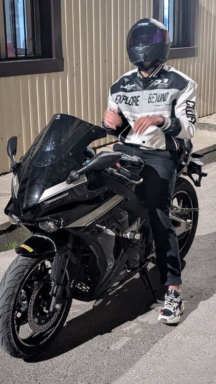 Yamaha r1 400 kub — 4