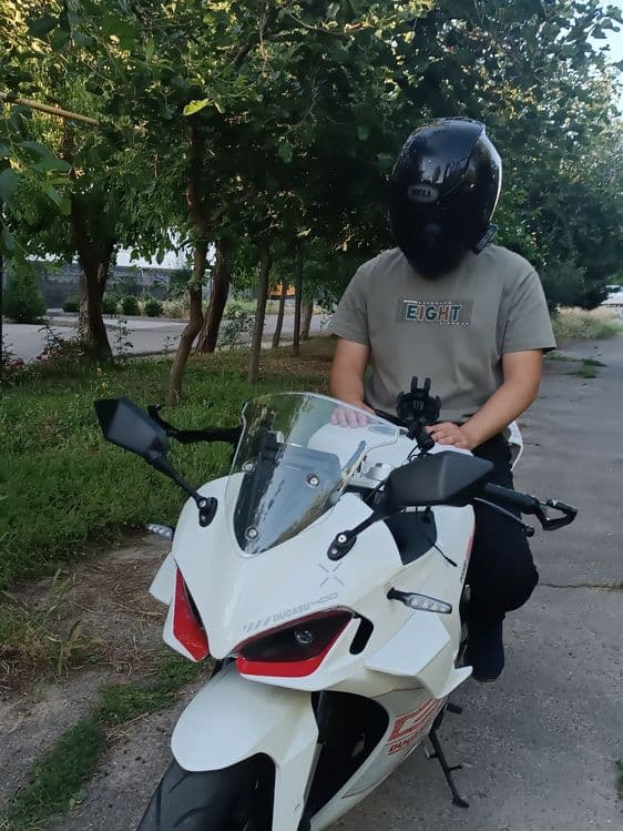 Dugati panigali. Moto — 3