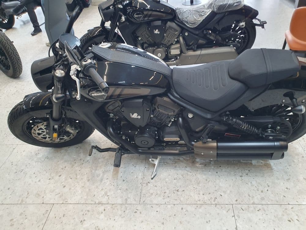 Benda DARKFLAG 500 full — 2