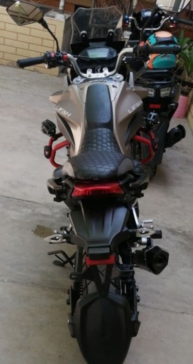LIFAN  KPT 200

Клиренс: 190 мм.

Объём топливного бака: 14 л.

Расход — 5