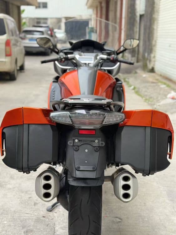 BMW gt k1600 sotiladi — 2