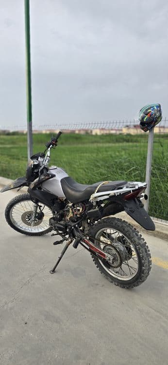 МОТОЦИКЛ enduro 200куб FEKON