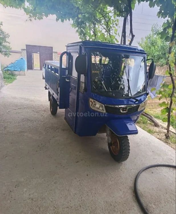 Lochin motosikl SOTILADI — 4