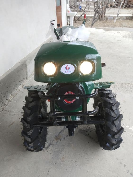 Motokultuvator yer haydash uchun — 1