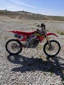 Кроссовый мотоцикл Honda crf 250r