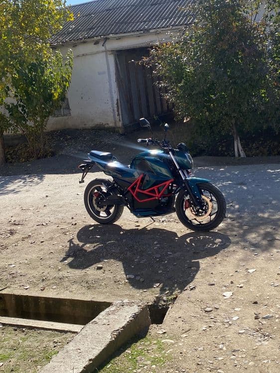 Moto Bike sotiladi — 7