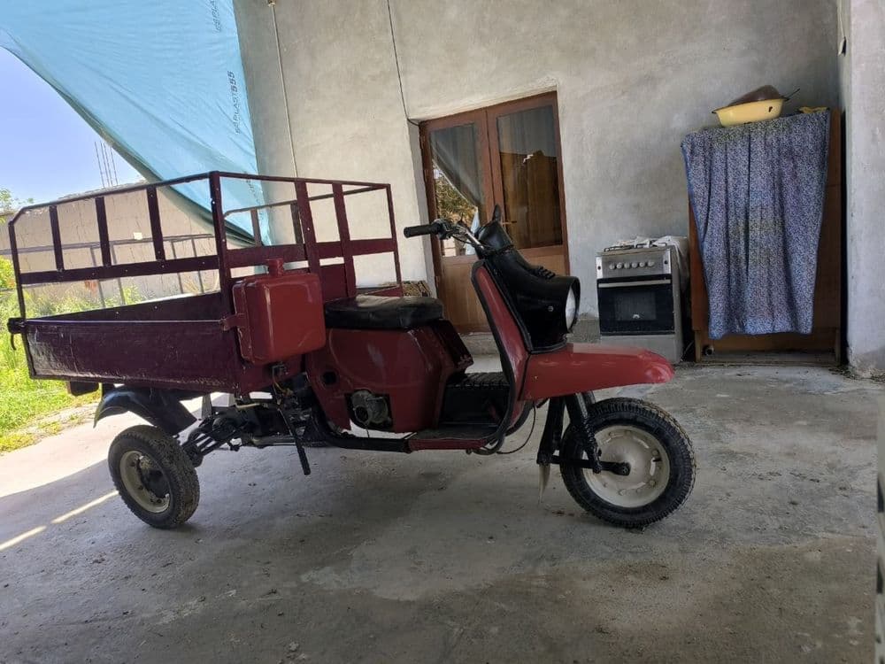 Matorol muravey 1989 yil — 2